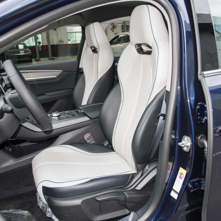 Destroyer 05 driver seat