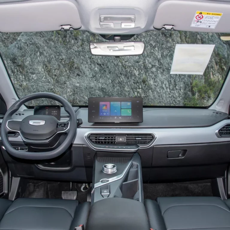 Geely Geometry A inner view