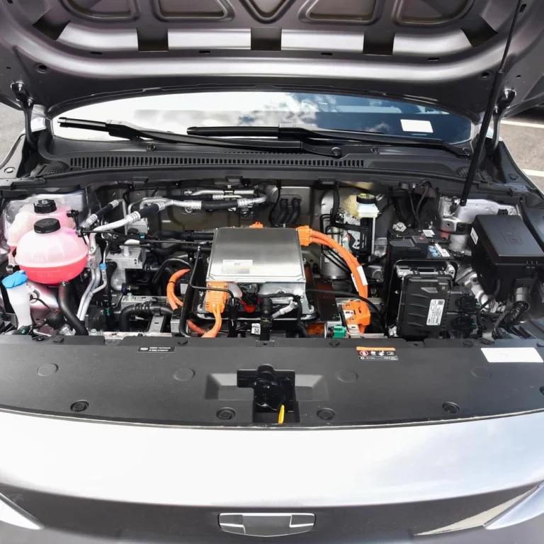 Geely Geometry A motor compartment