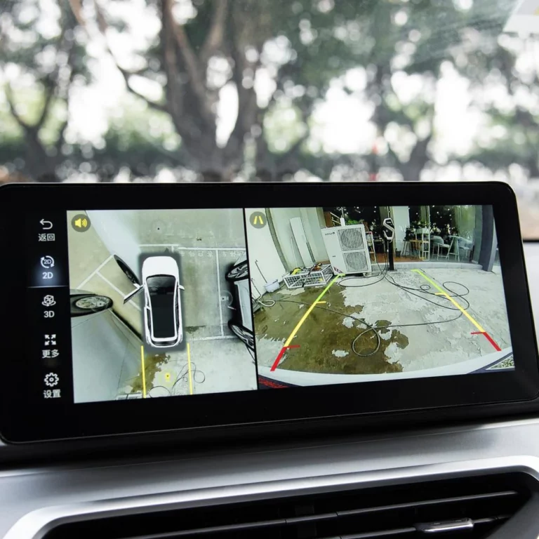 Geely Geometry C central control display