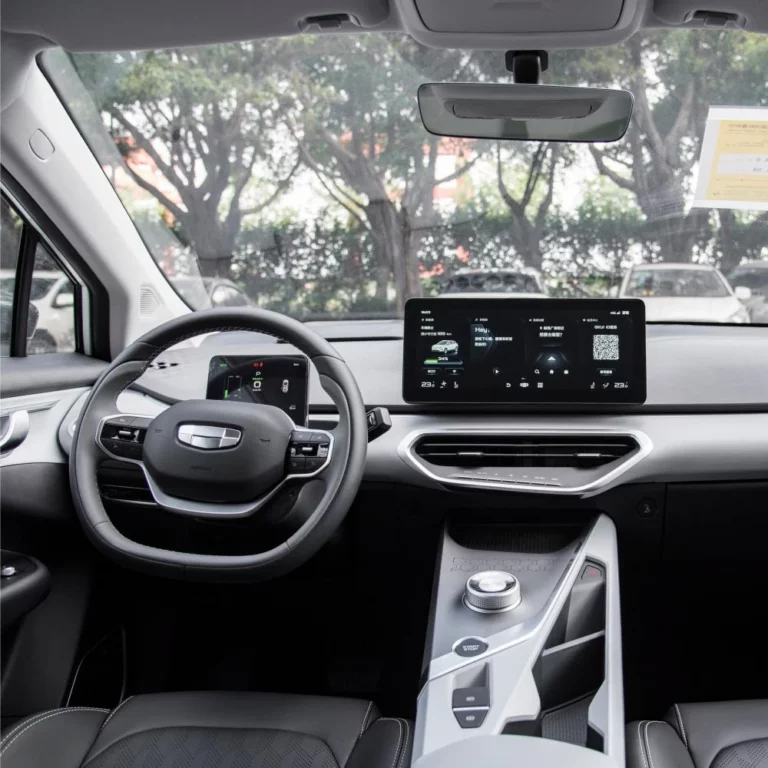 Geely Geometry C inner view