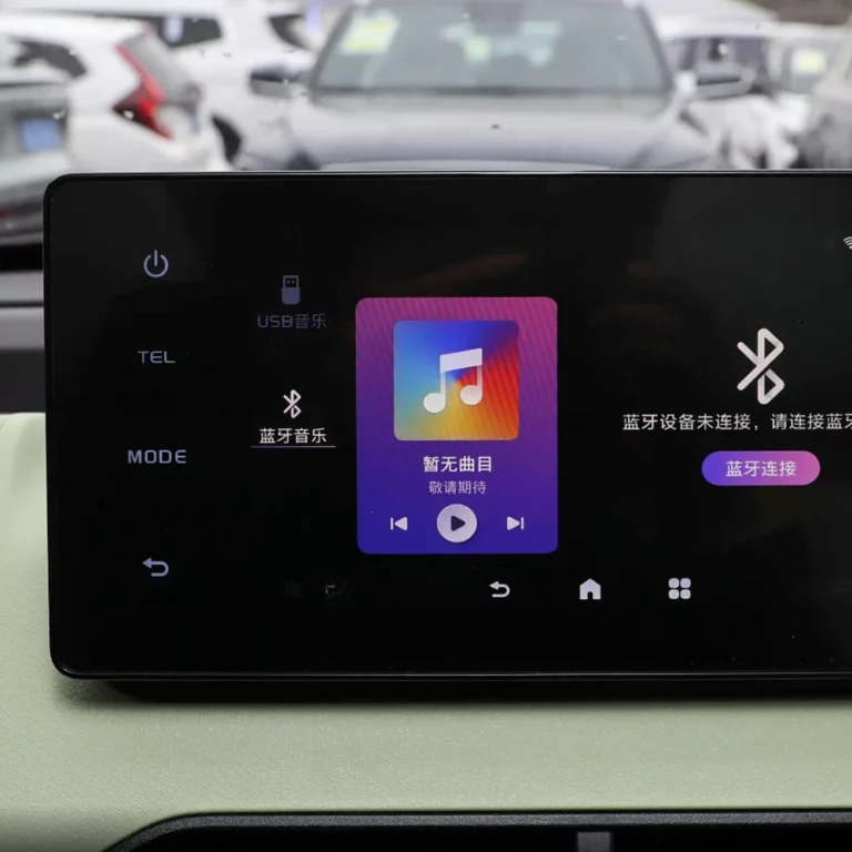 Geely Panda Mini central control display