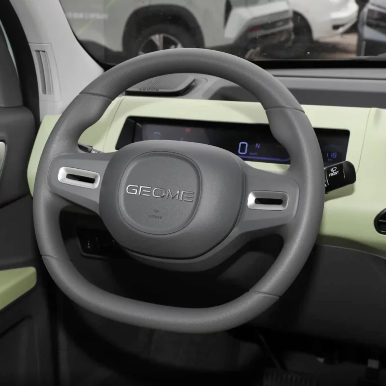 Geely Panda Mini steering wheel
