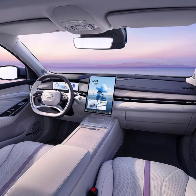 Geely Preface L inner view