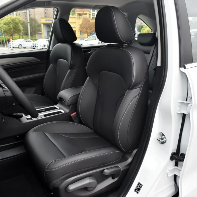 Haval M6 driver's seat