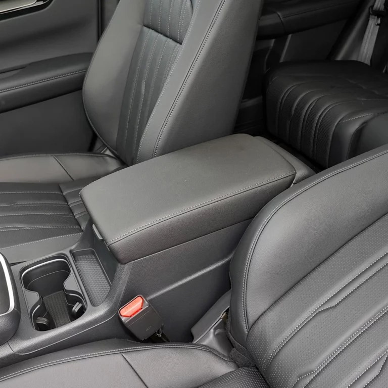 Honda Breeze central storage bin