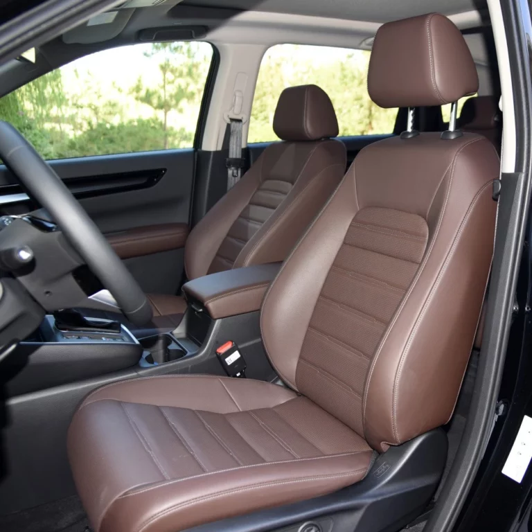 Honda CR-V driver seat
