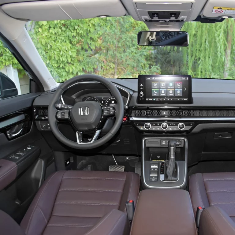Honda CR-V inner view