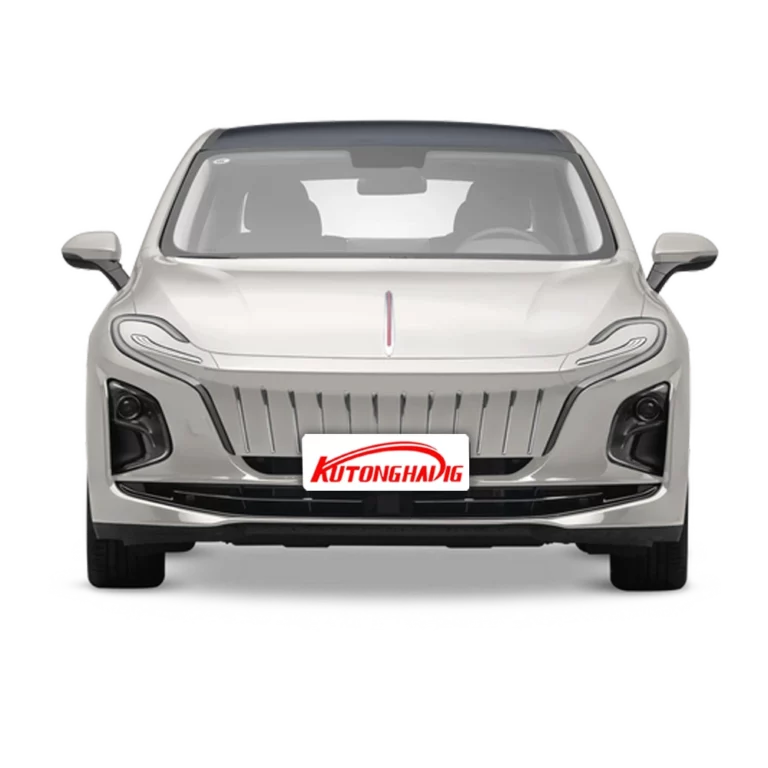 Hongqi E-QM5 front