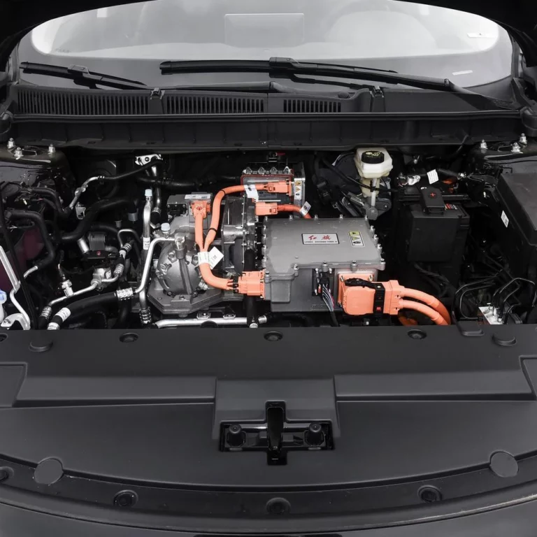 Hongqi E-QM5 motor compartment