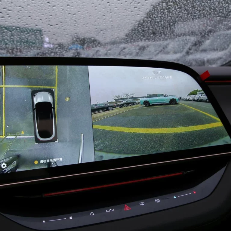 Hongqi EH7 central control display