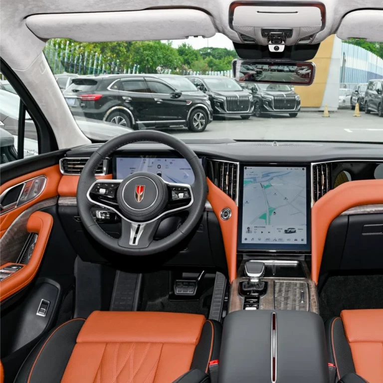 Hongqi HS7 inner view