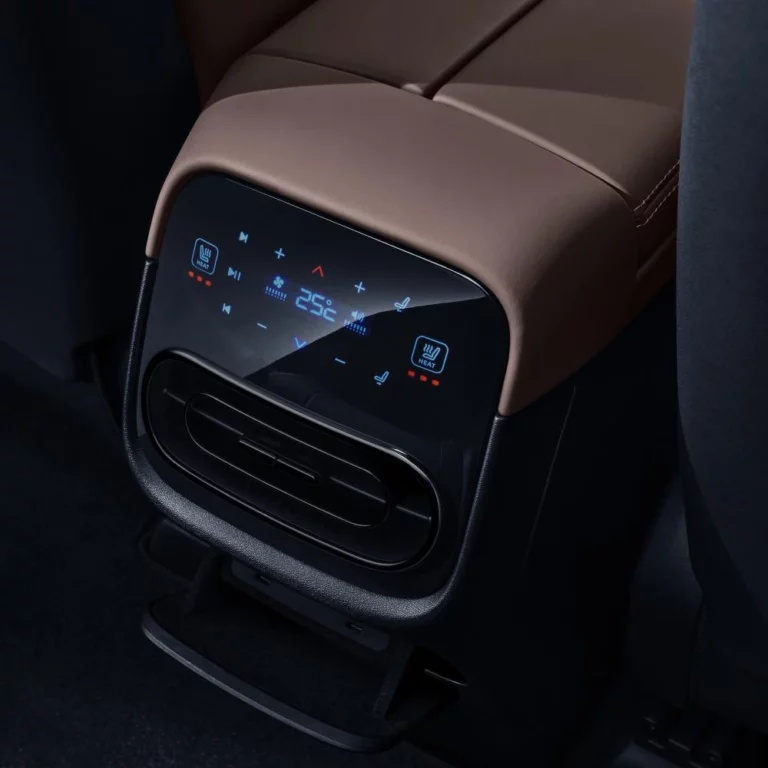 Leapmotor C11 back seats air vent