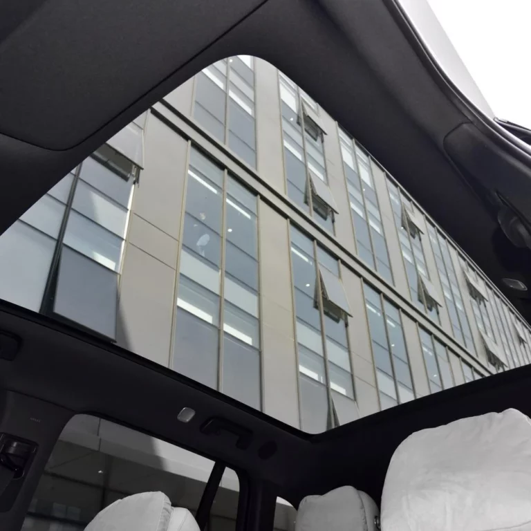 Li Auto L6 Pro sunroof