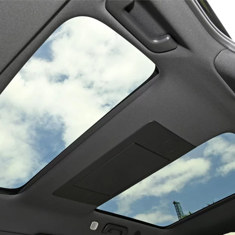 Li Auto L7 sunroof