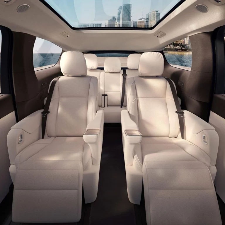 Li Auto Mega seats