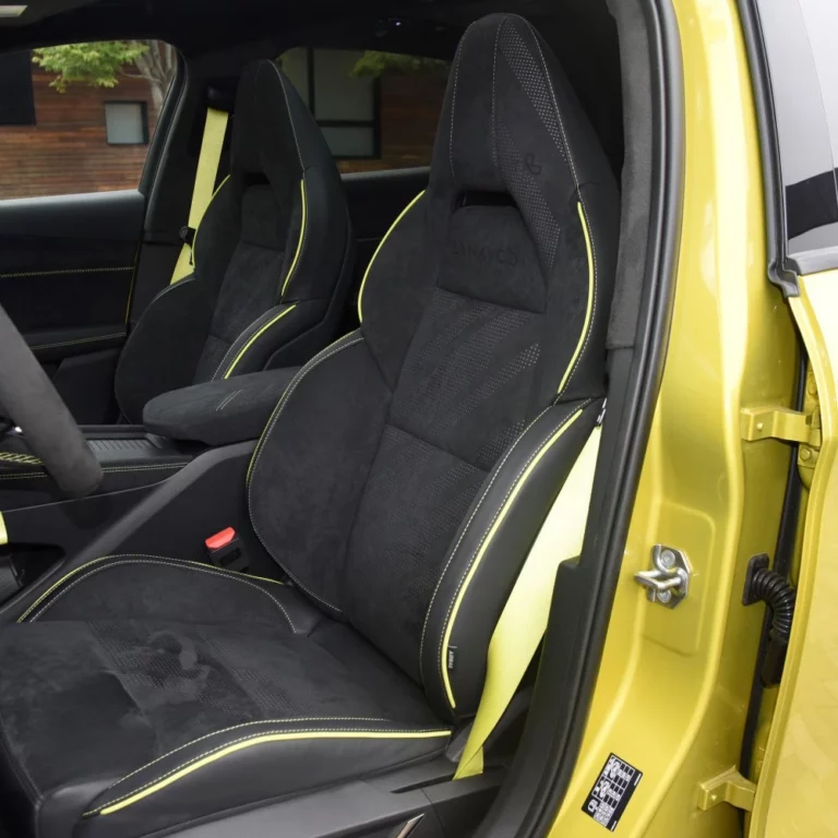Lynk & Co 03 driver's seat