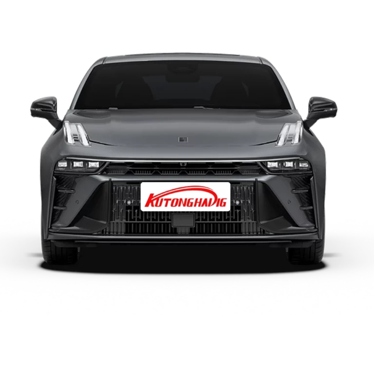 Lynk & Co 03 front
