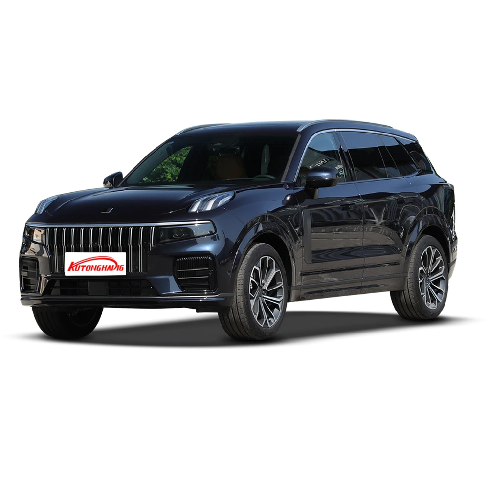 Lynk & Co 09 front left