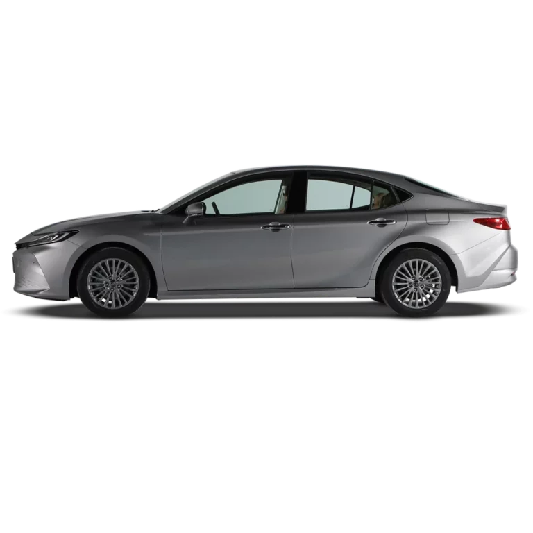 Toyota Camry left