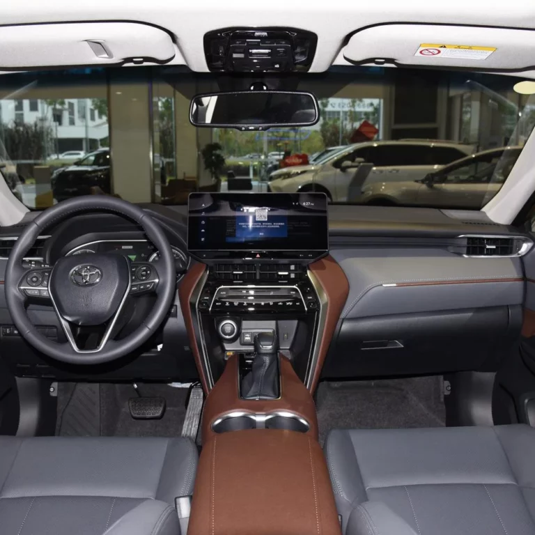 Toyota Harrier inner view