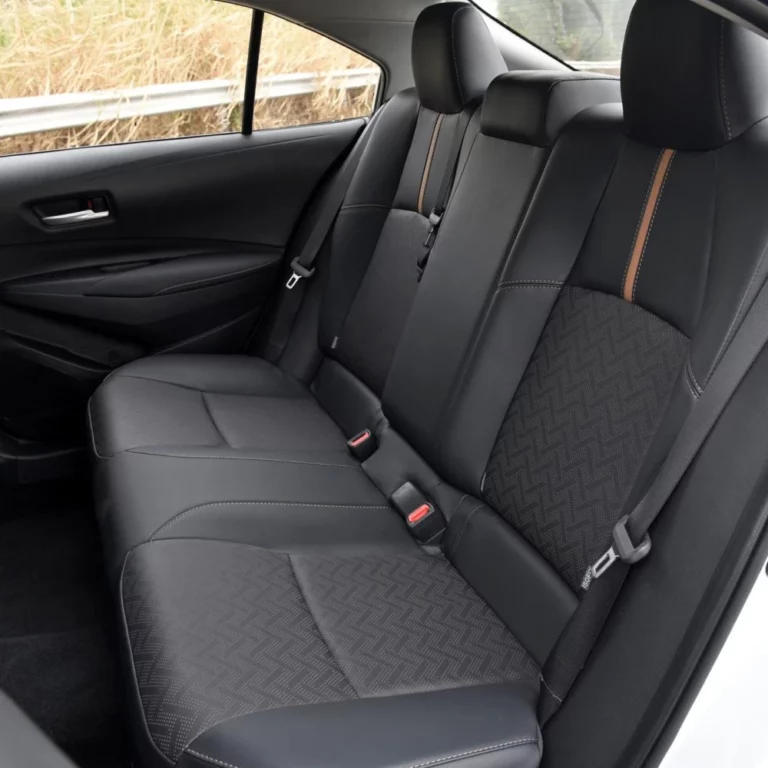 Toyota Levin back seats