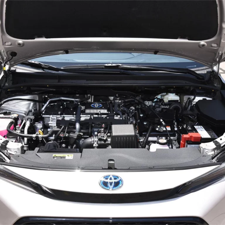 Toyota Levin motor compartment