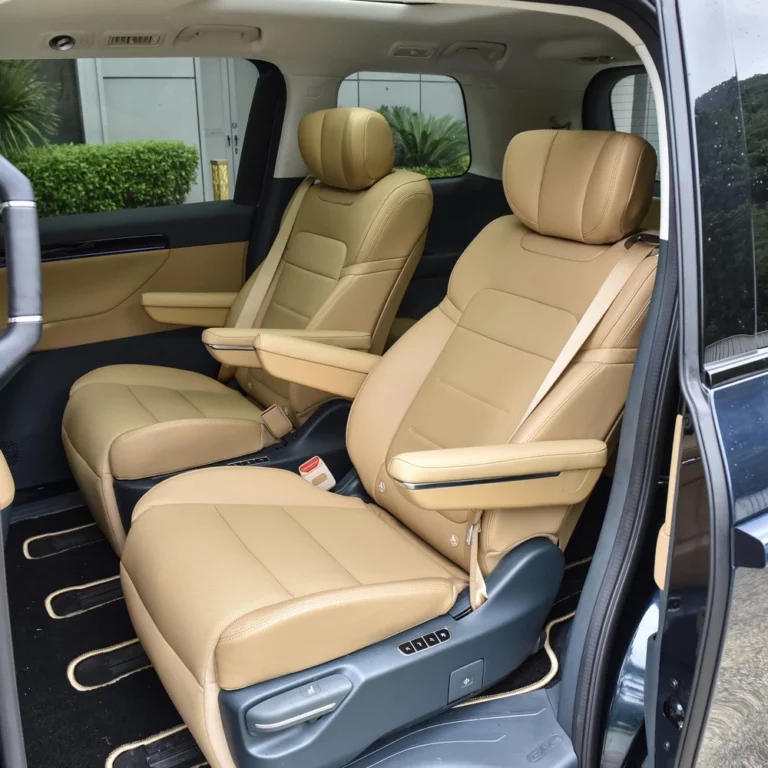 Trumpchi E8 middle seats