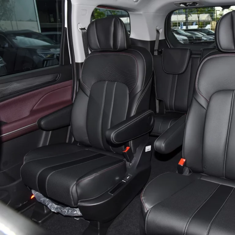 Trumpchi GM6 middle seat