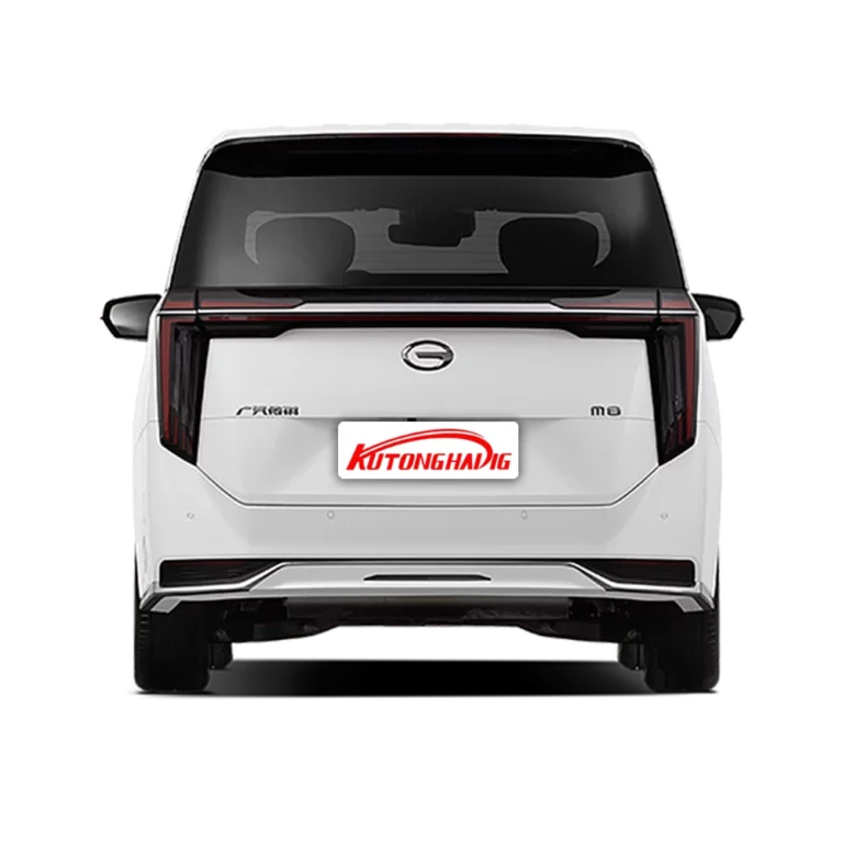 Trumpchi M8 back