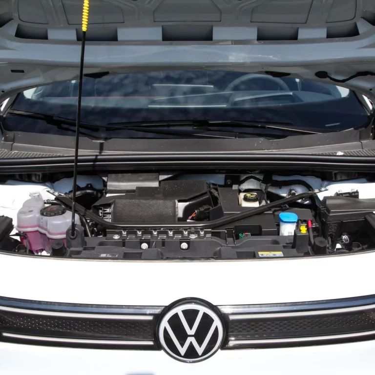 Volkswagen ID.6 motor compartment