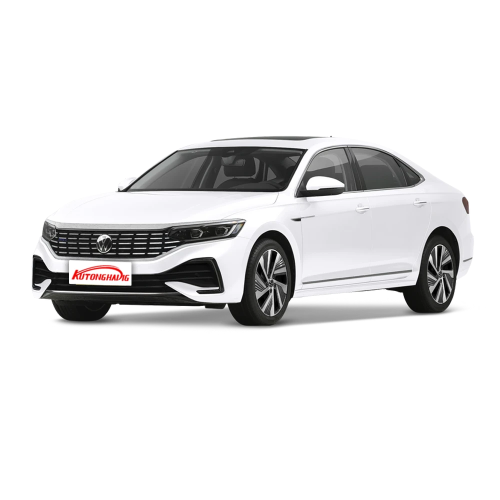 Volkswagen Passat PHEV left front