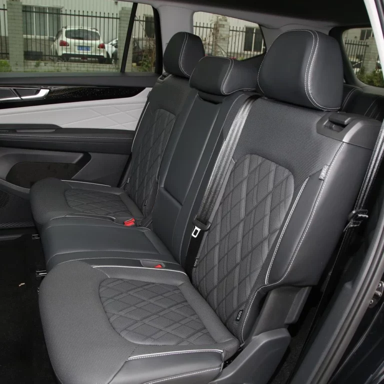Volkswagen Teramont back seats