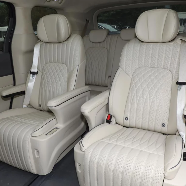 Voyah Dreamer middle seats