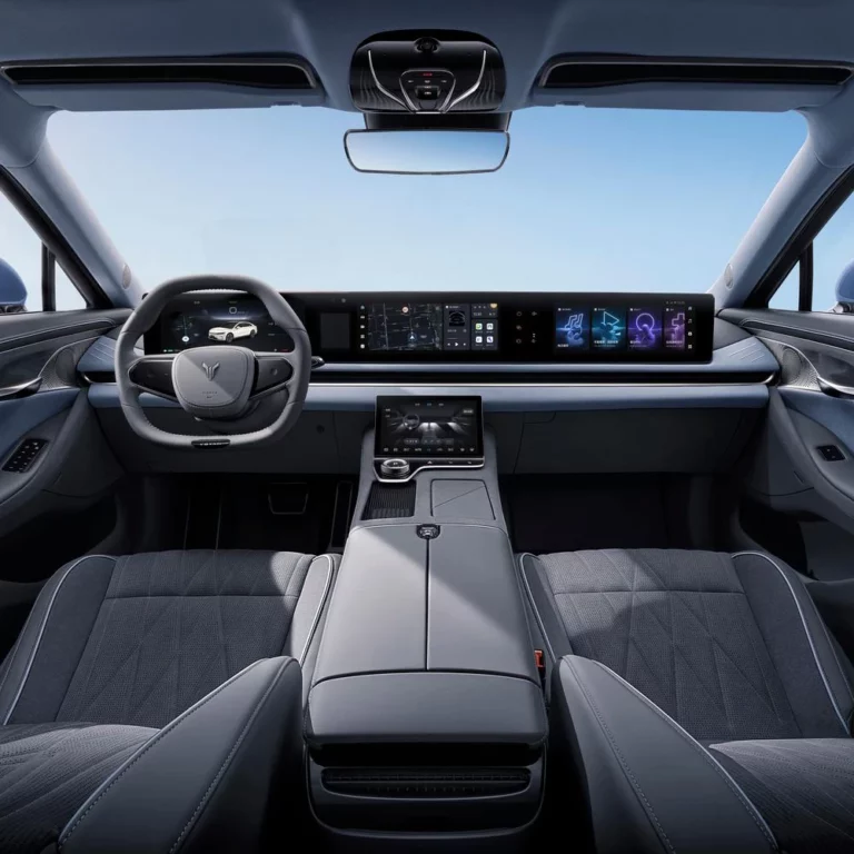 Voyah Passion inner view 2
