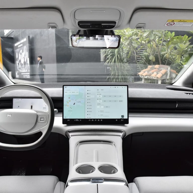 Xpeng X9 inner view