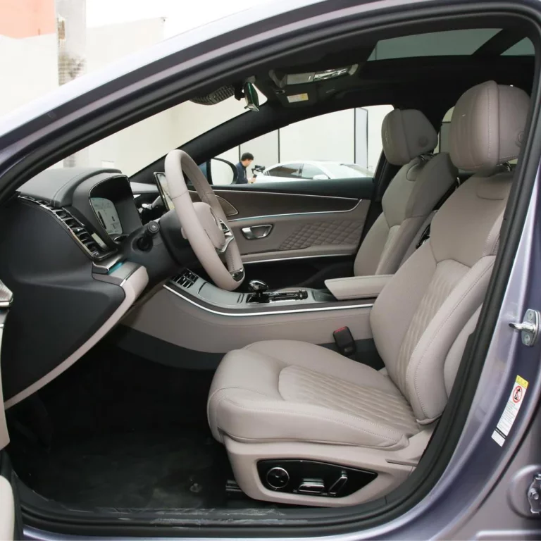 byd han driver view
