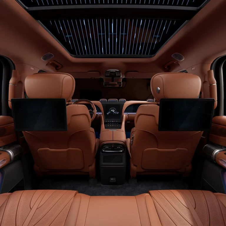 byd yangwang u8 back seat view